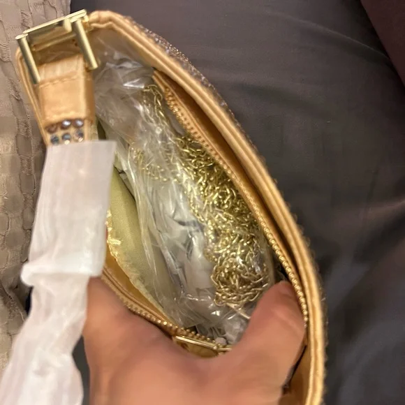 NEW Sparkly Gold Rhinestone Bag - Picture 3 of 3